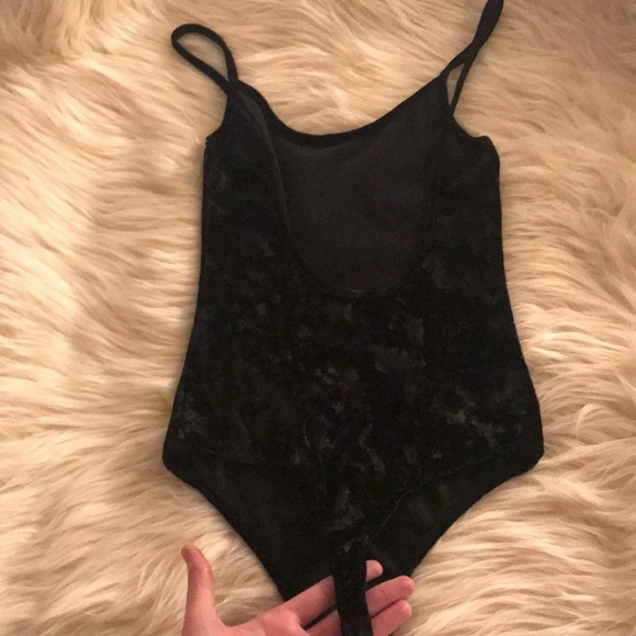 Black Velvet Bodysuit - Picture 2 of 3
